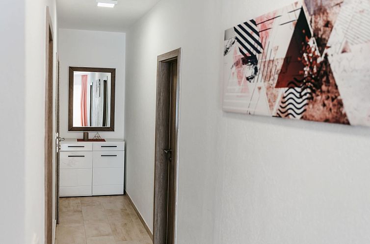 Appartement "Gray" mit Blick auf das Wasser