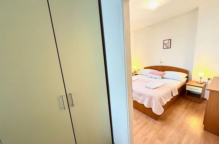 Appartement Angenehme Wohnung in Komarna mit privatem Parkpl