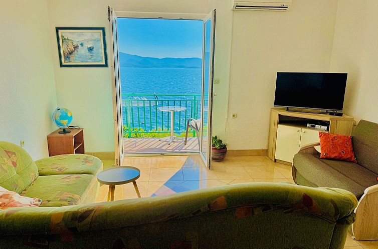 Appartement Angenehme Wohnung in Komarna mit privatem Parkpl