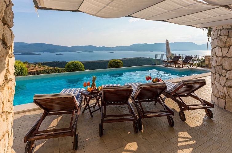 Verblijf 10324427 - Vakantiewoning Dalmatie - Vakantiehuis Stolovi