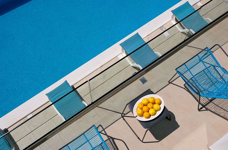 Vakantiehuis Ferienvilla "Elena" mit eigenem Pool