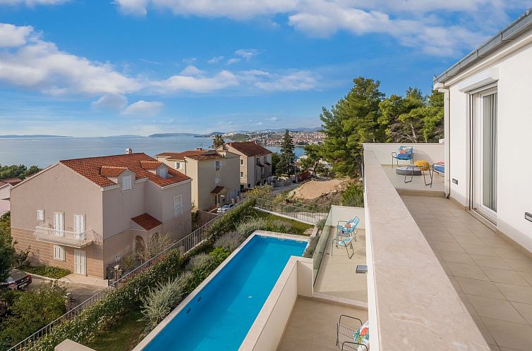 Vakantiehuis Ferienvilla "Elena" mit eigenem Pool