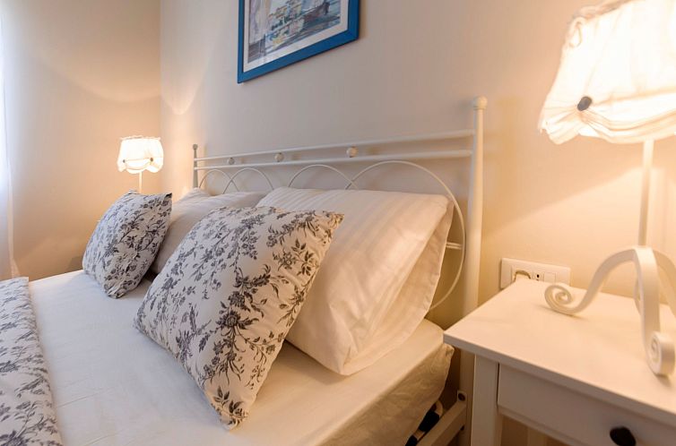 Vakantiehuis Luxuriöse Steinvilla mit privatem Swimmingpool