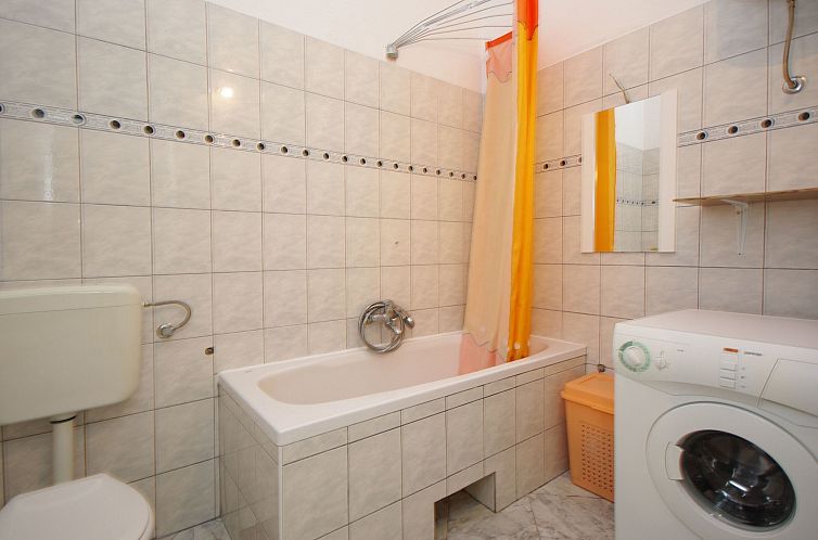 Appartement für 4 Personen ca. 60 m&sup2; in Podstrana, Dal