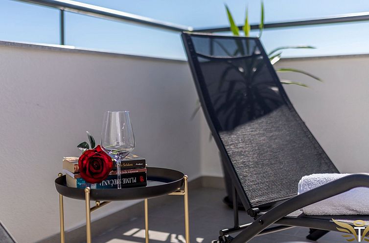 Vakantiehuis in Podstrana mit Privatem Pool