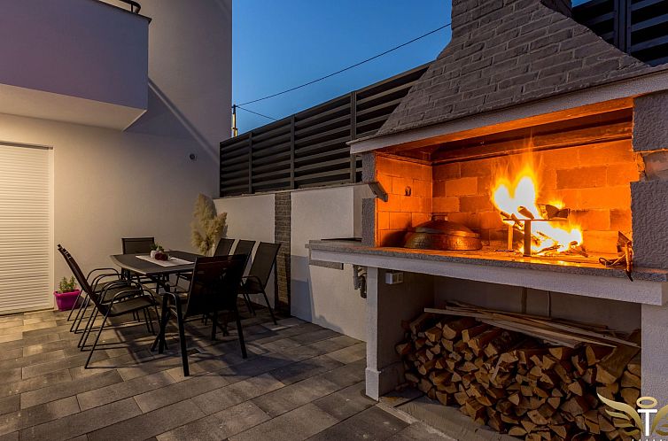 Vakantiehuis in Podstrana mit Privatem Pool