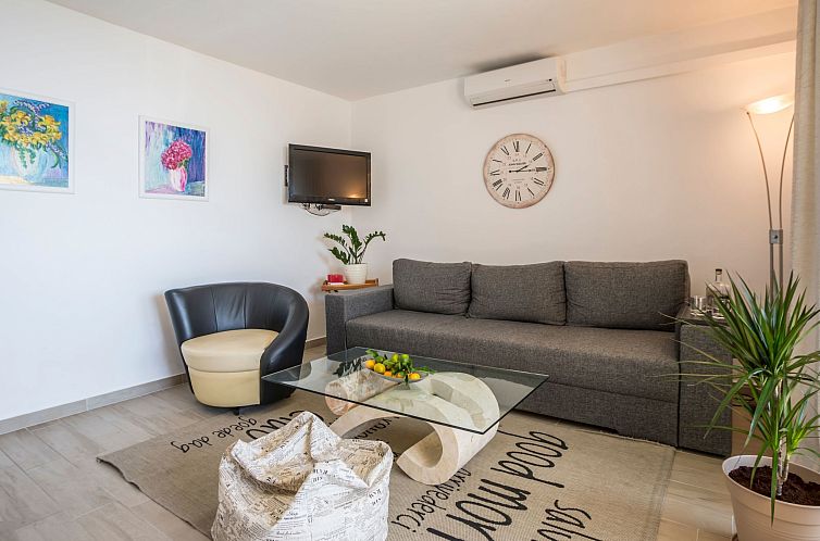 Vakantiehuis Villa "Petra" mit Blick auf das Wasser