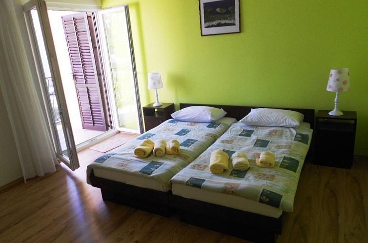 Appartement Große Wohnung in Podstrana mit Grill und Terras