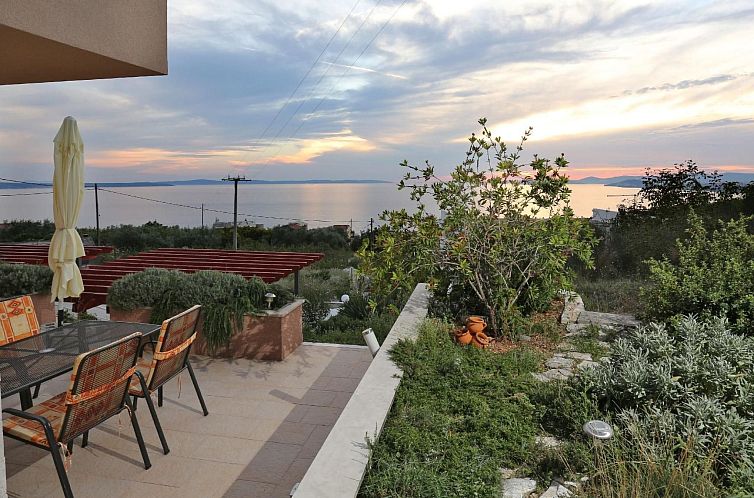 Appartement mit Terrasse und herrlichem Ausblick
