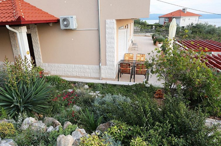Appartement mit Terrasse und herrlichem Ausblick
