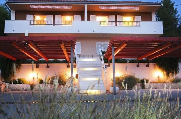 Appartement Strandnahe Ferienwohnung mit Terrasse