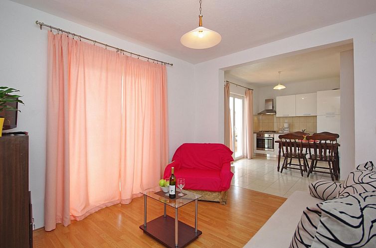 Appartement Apartment mit einem Schlafzimmer in der zweiten 