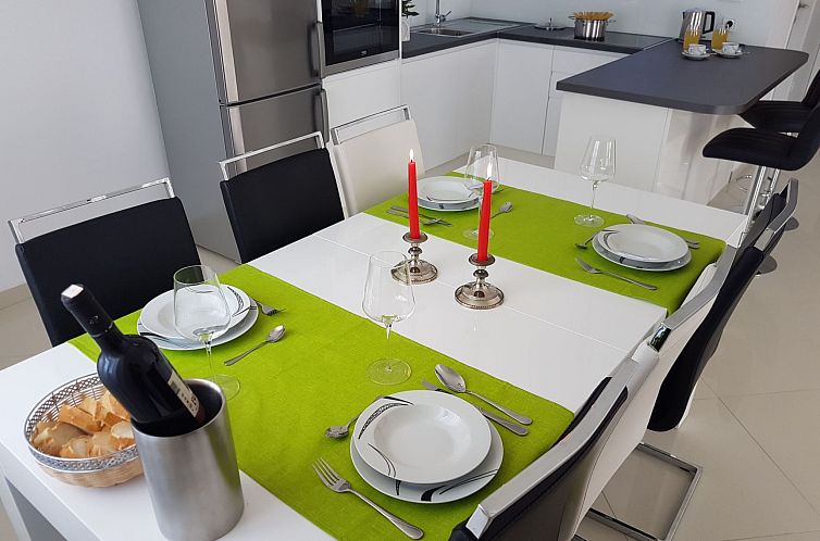 Vakantiehuis Villa Domus mit privatem beheiztem Infinity-Poo