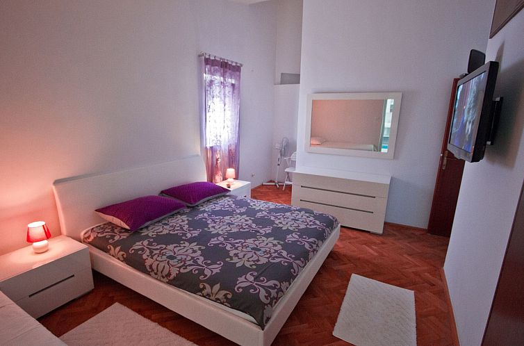 Vakantiehuis Charmantes Ferienhaus mit grünem Garten