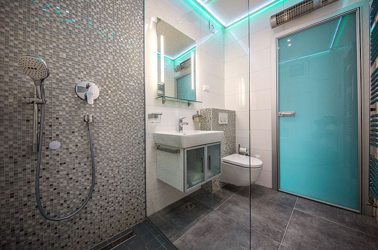 Vakantiehuis Charmantes Ferienhaus mit grünem Garten