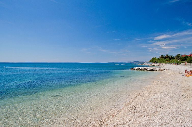 Vakantiehuis Charmantes Ferienhaus mit grünem Garten