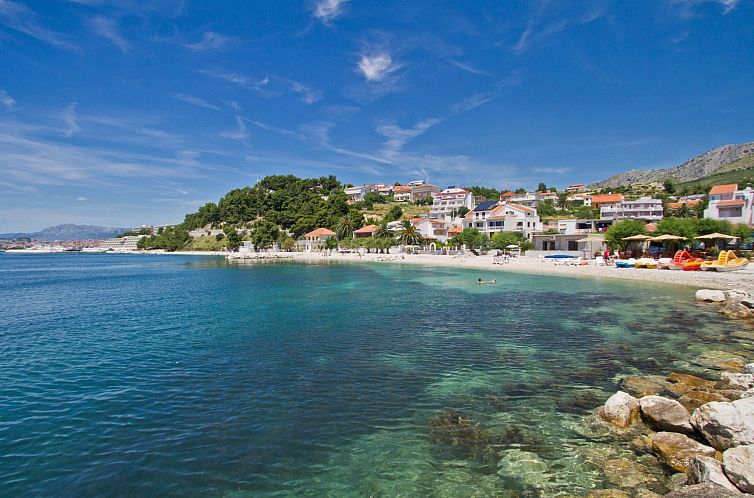 Vakantiehuis Charmantes Ferienhaus mit grünem Garten