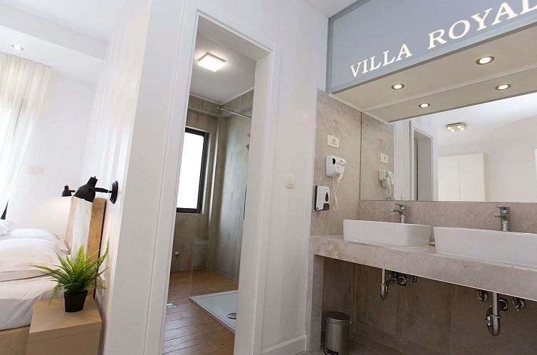Appartement Villa Royal A2