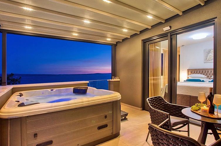 Vakantiehuis Exklusive Villa Magic mit beheiztem Pool und Sa