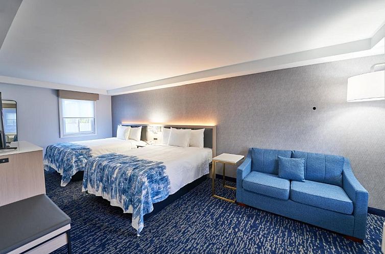 All Seasons Inn & Suites
