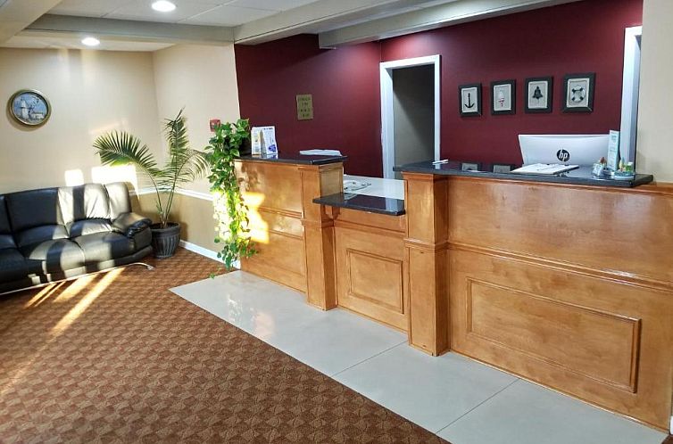 All Seasons Inn & Suites