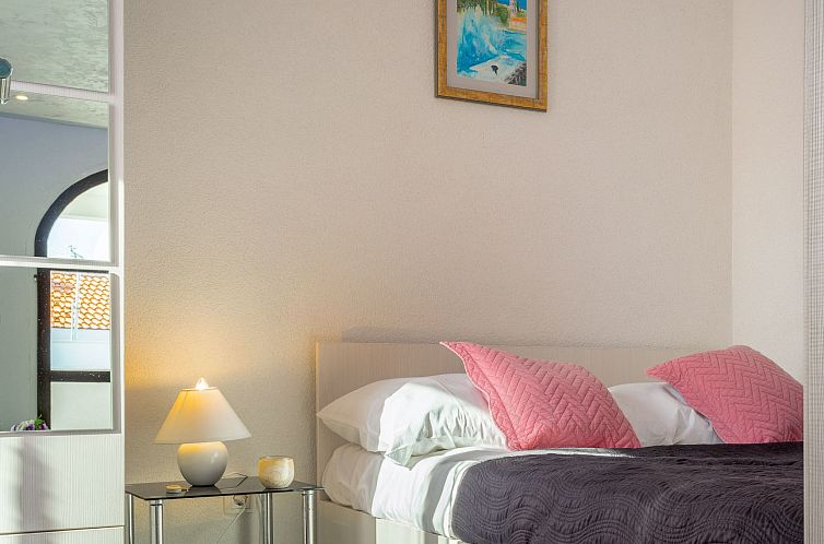 Vakantiehuis mit Privatpool für 9 Personen ca. 95 m&sup2; i