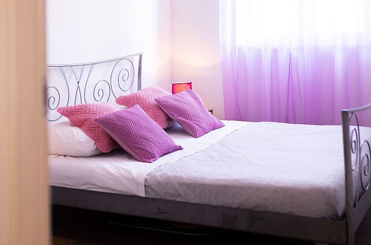 Vakantiehuis mit Privatpool für 9 Personen ca. 95 m&sup2; i