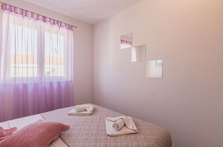 Vakantiehuis mit Privatpool für 9 Personen ca. 95 m&sup2; i