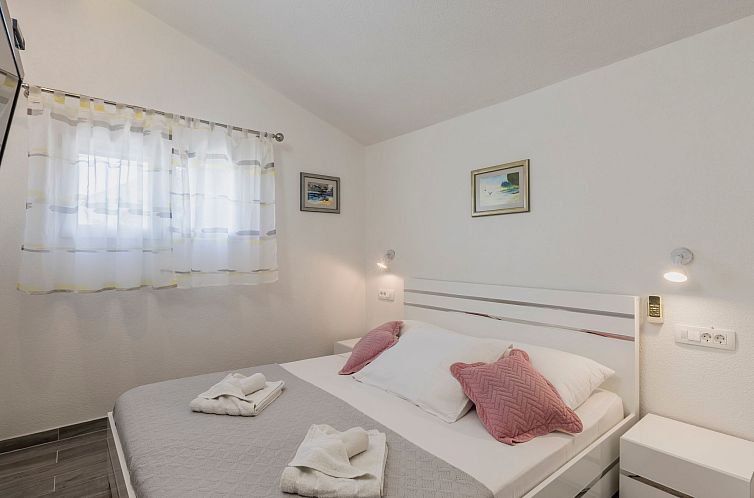 Vakantiehuis mit Privatpool für 9 Personen ca. 95 m&sup2; i
