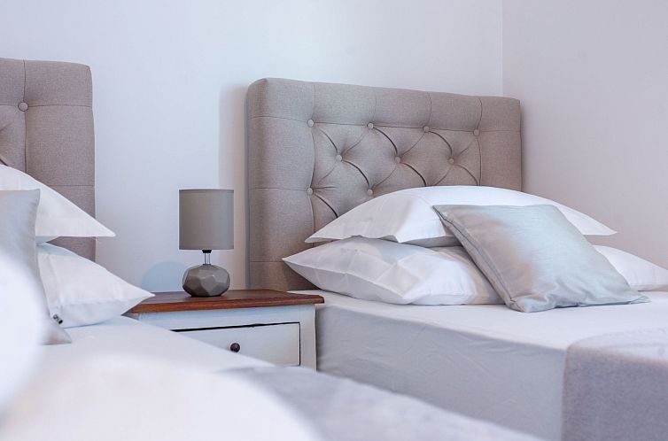 Vakantiehuis Villa Melki mit großem Privatpool