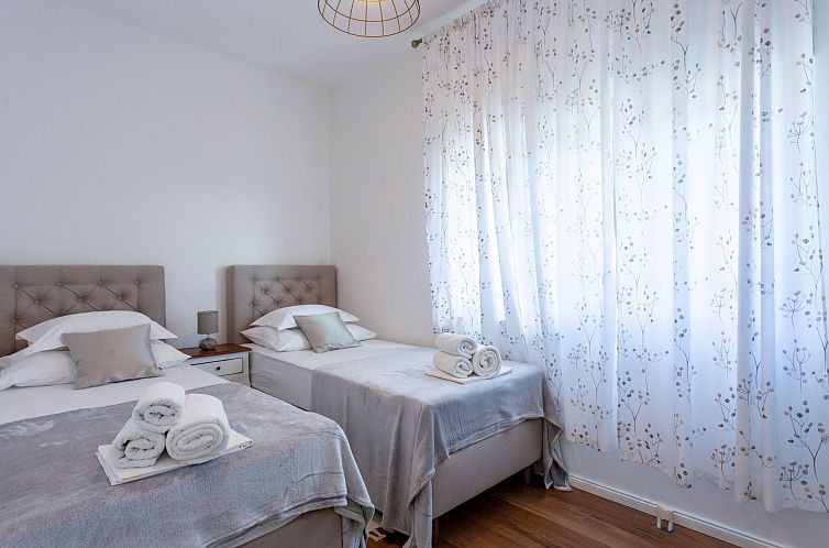 Vakantiehuis Villa Melki mit großem Privatpool