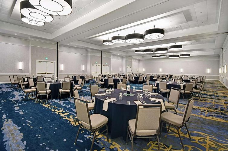 Hilton Peachtree City Atlanta Hotel & Conference Center