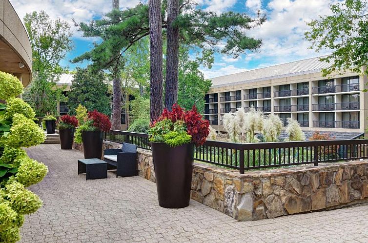 Hilton Peachtree City Atlanta Hotel & Conference Center