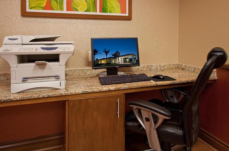 Holiday Inn Express North Palm Beach-Oceanview, an IHG Hotel