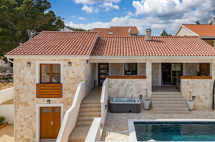 Vakantiehuis Villa Alora