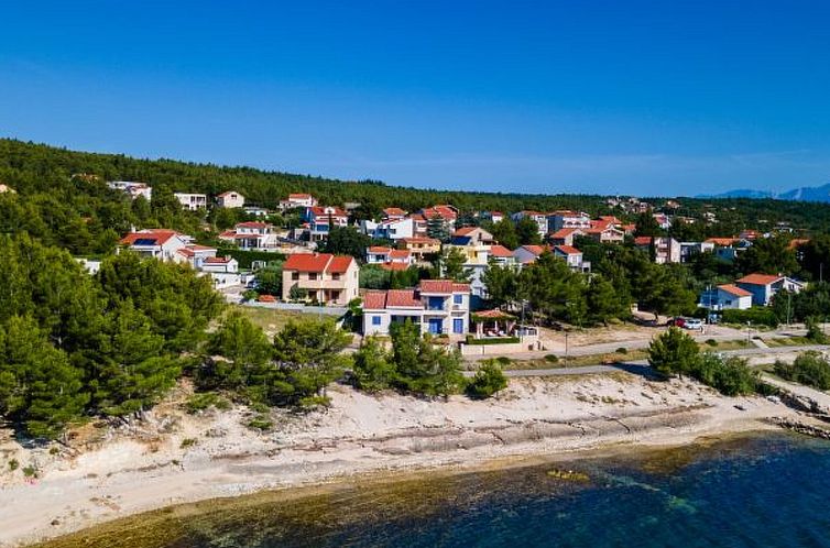 Vakantiehuis Beachfront villa Noa with heated pool