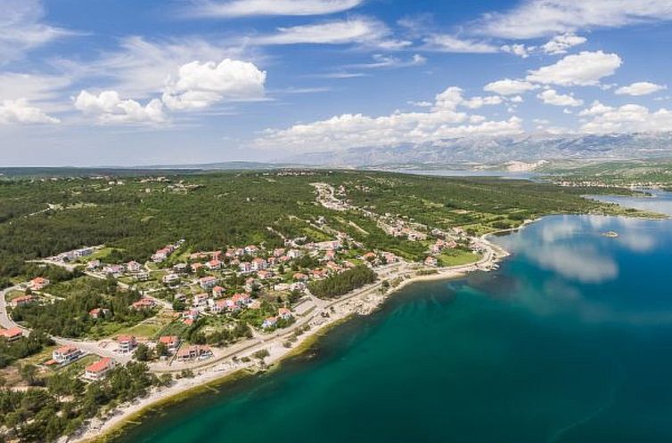 Vakantiehuis Beachfront villa Noa with heated pool