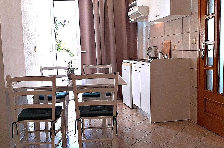 Appartement mit Balkon in Strandnähe