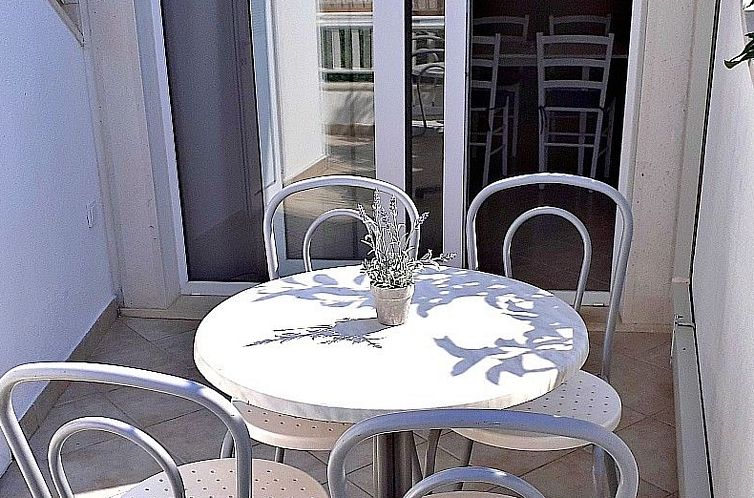 Appartement mit Balkon in Strandnähe