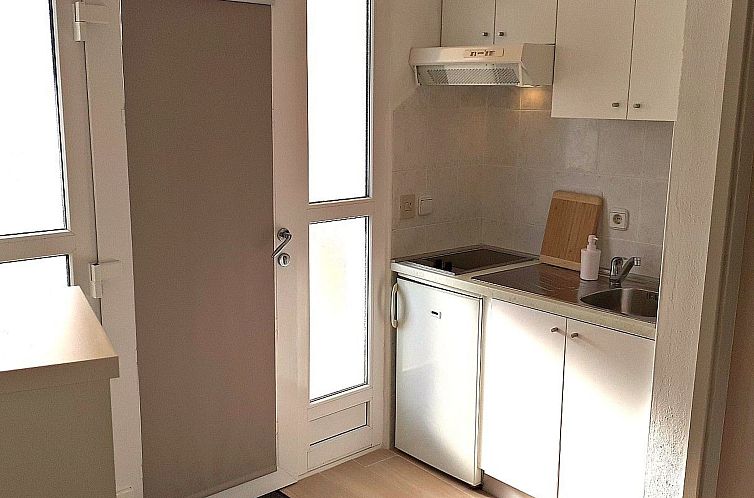 Appartement Wohnung mit Balkon und Meerblick in Strandnähe