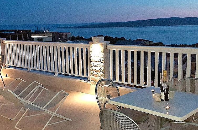 Appartement Schöne Ferienwohnung in Baska Voda mit Terrasse