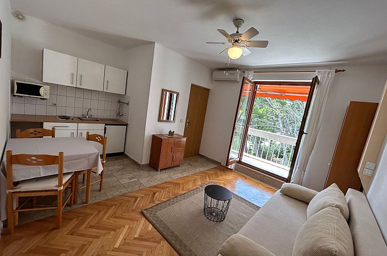 Appartement Charmantes Appartement im Pinienwald