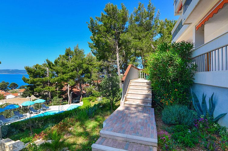 Guest house 1032925 - Apartment Dalmatia - Appartement Strandnahe, klimatisierte Ferienwohnung