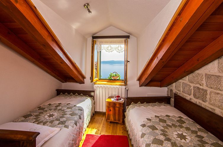 Vakantiehuis Anwesen mit Blick auf das Wasser