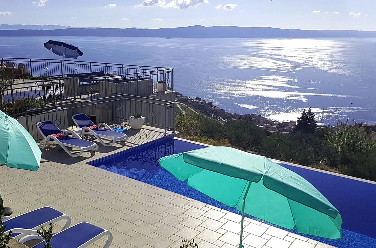 Vakantiehuis Villa "Lilly" mit Infinity-Pool