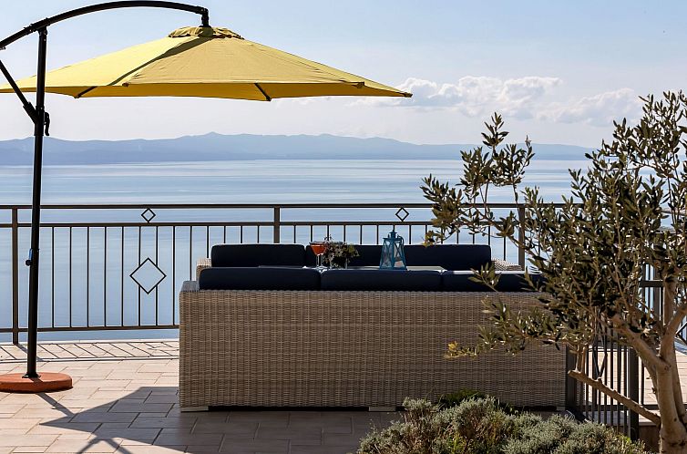 Vakantiehuis Villa "Lilly" mit Infinity-Pool