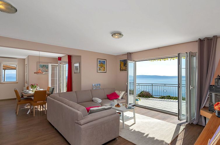 Vakantiehuis Villa "Lilly" mit Infinity-Pool