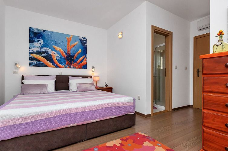 Vakantiehuis Villa "Lilly" mit Infinity-Pool