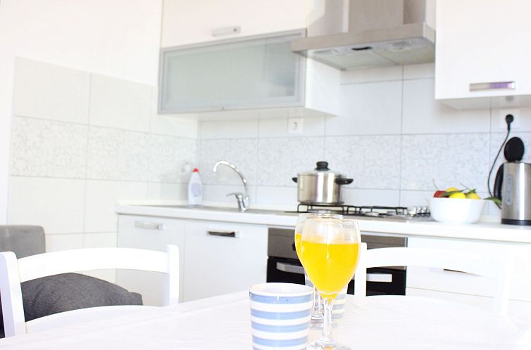 Appartement Wohnung "Slaven" mit Blick auf das Wasser