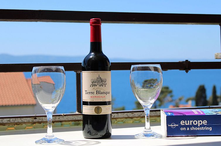 Appartement "Slaven" mit Blick auf das Wasser